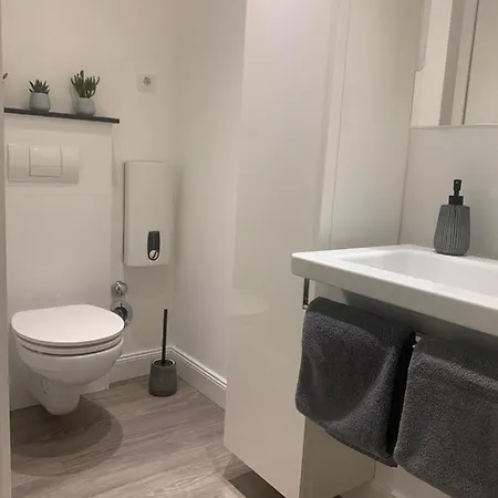 Am Rhein Appartement Bonn