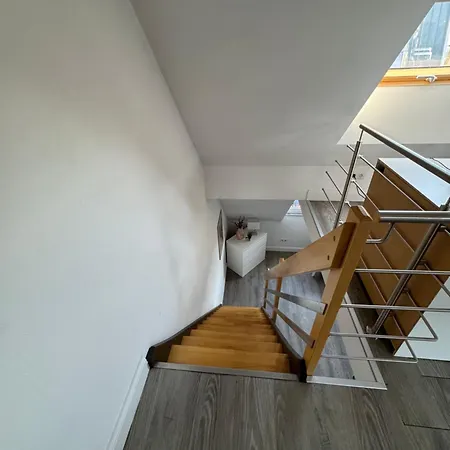 Am Rhein Apartment *